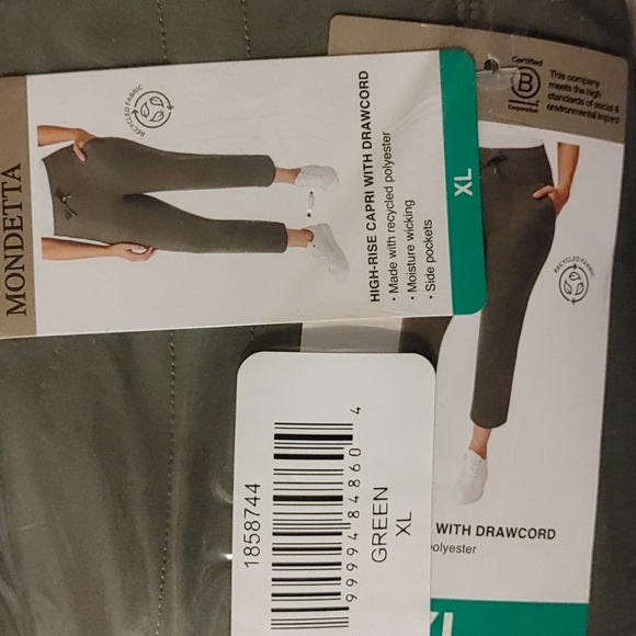 NWT Mondetta Womens Pants Green Capri Moisture Wicking Pockets Active Workout - Picture 7 of 8